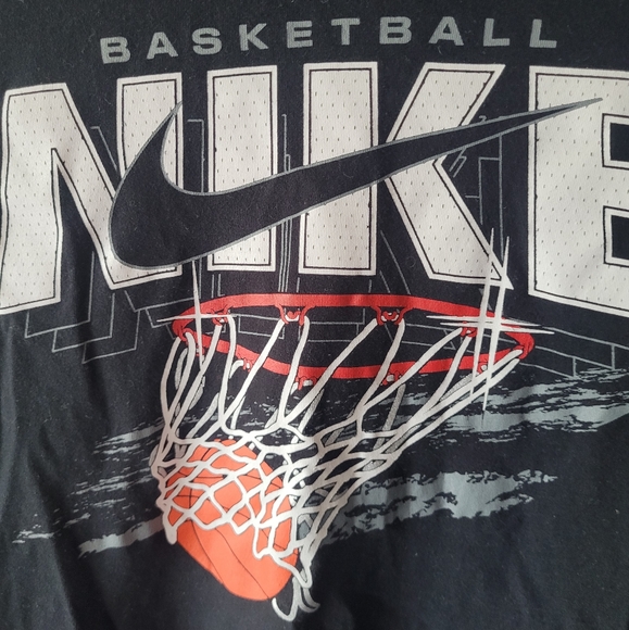 Xl Black Nike Basketball long sleeve tee - Picture 2 of 2